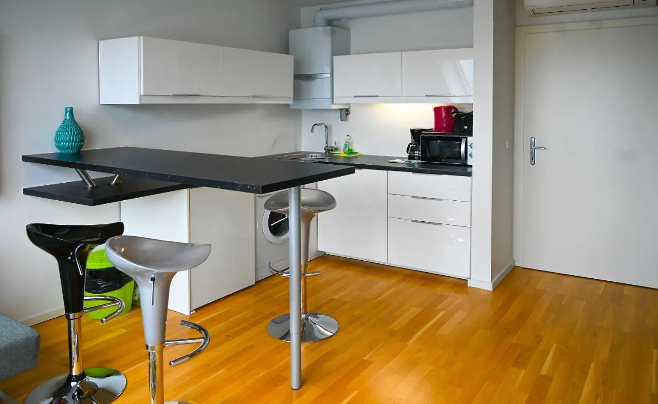Hideaway Suite Danube Canal Vienna