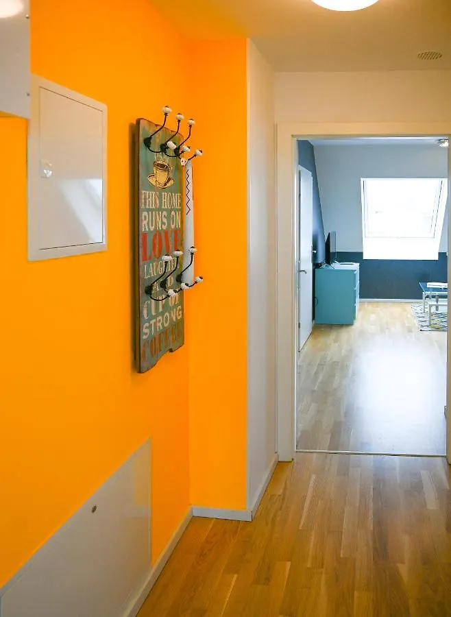 Hideaway Suite Danube Canal Vienna 0*,  Austria